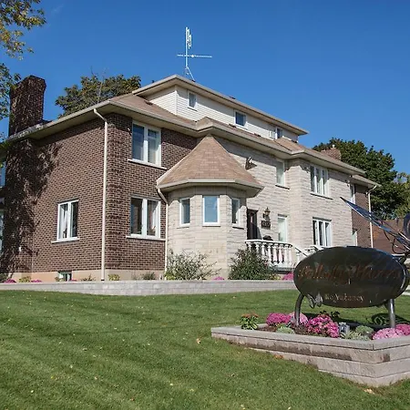 Bed and Breakfast Butterfly Manor